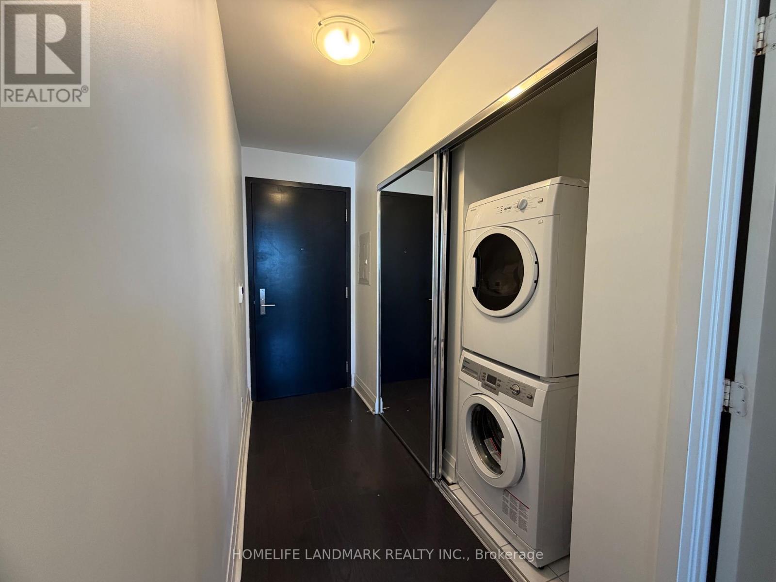 2510 - 65 St Mary Street, Toronto, Ontario  M5S 0A6 - Photo 4 - C13231960
