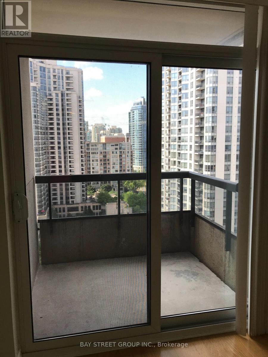 1811 - 5 Northtown Way, Toronto, Ontario  M2N 7A1 - Photo 12 - C13231968