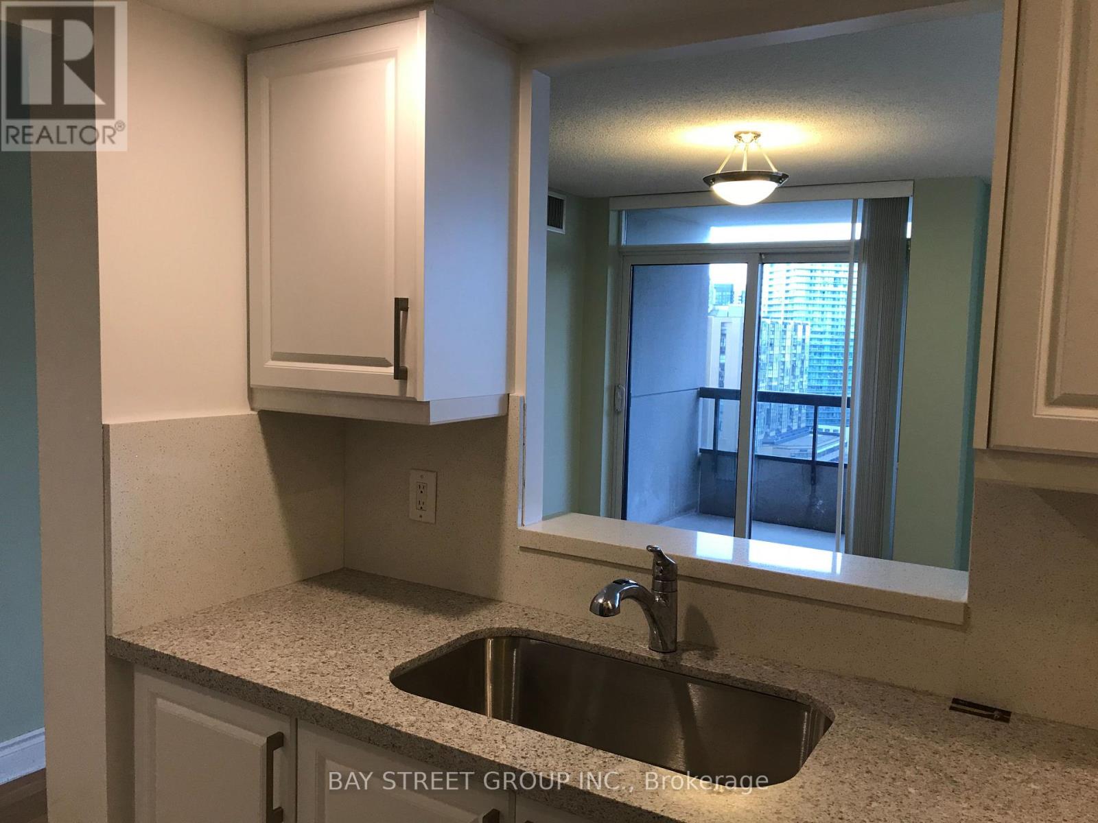 1811 - 5 Northtown Way, Toronto, Ontario  M2N 7A1 - Photo 14 - C13231968