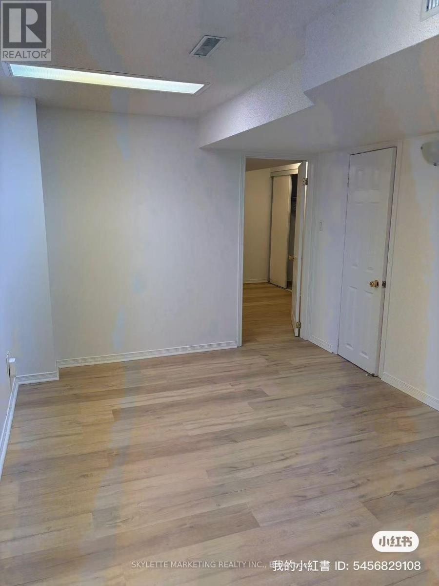Lower - 307 Milliken Meadows Drive, Markham, Ontario  L3R 0V8 - Photo 5 - N13231942