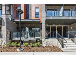 9 - 26 LYTHAM GREEN CIRCLE, Newmarket, Ontario