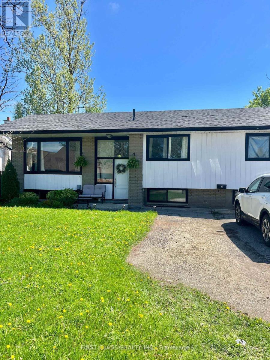 53 CENTRE STREET E, Orangeville, Ontario