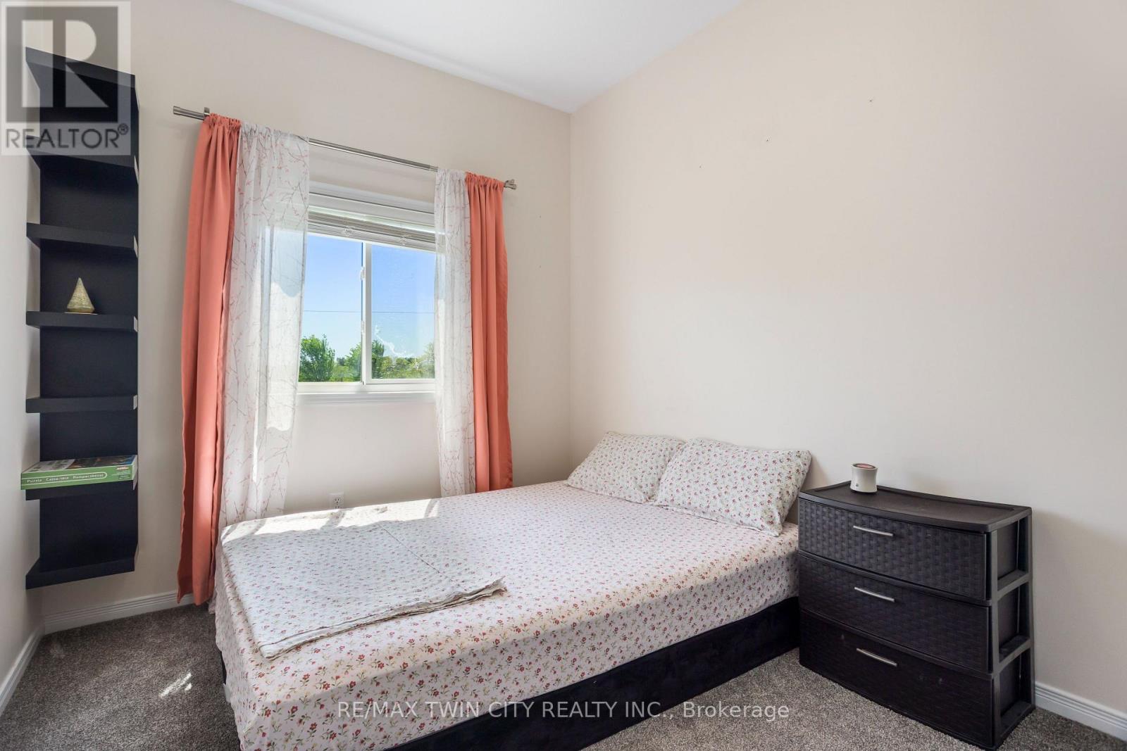 229 Parkvale Drive, Kitchener, Ontario  N2R 1Y8 - Photo 23 - X13231922