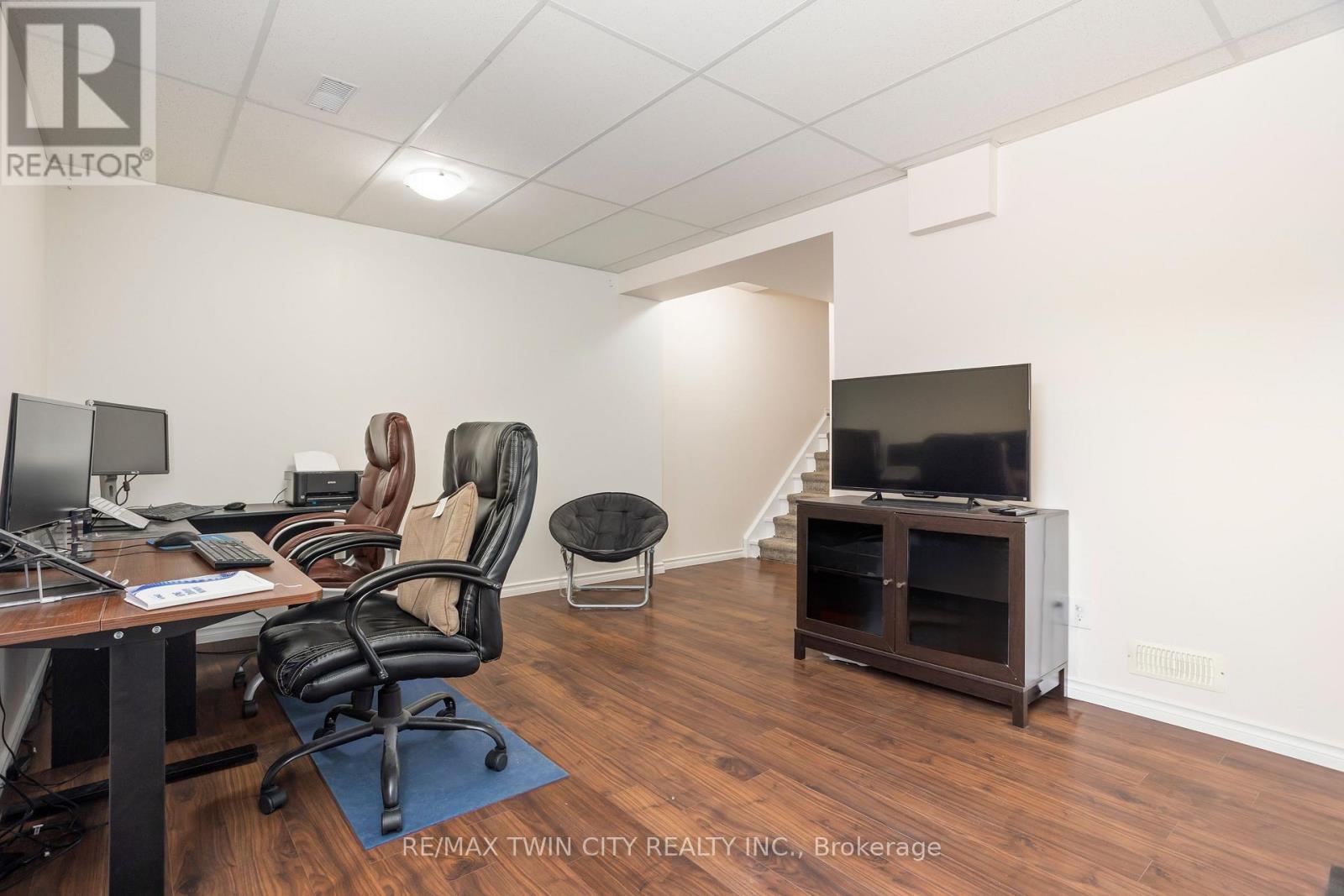 229 Parkvale Drive, Kitchener, Ontario  N2R 1Y8 - Photo 33 - X13231922