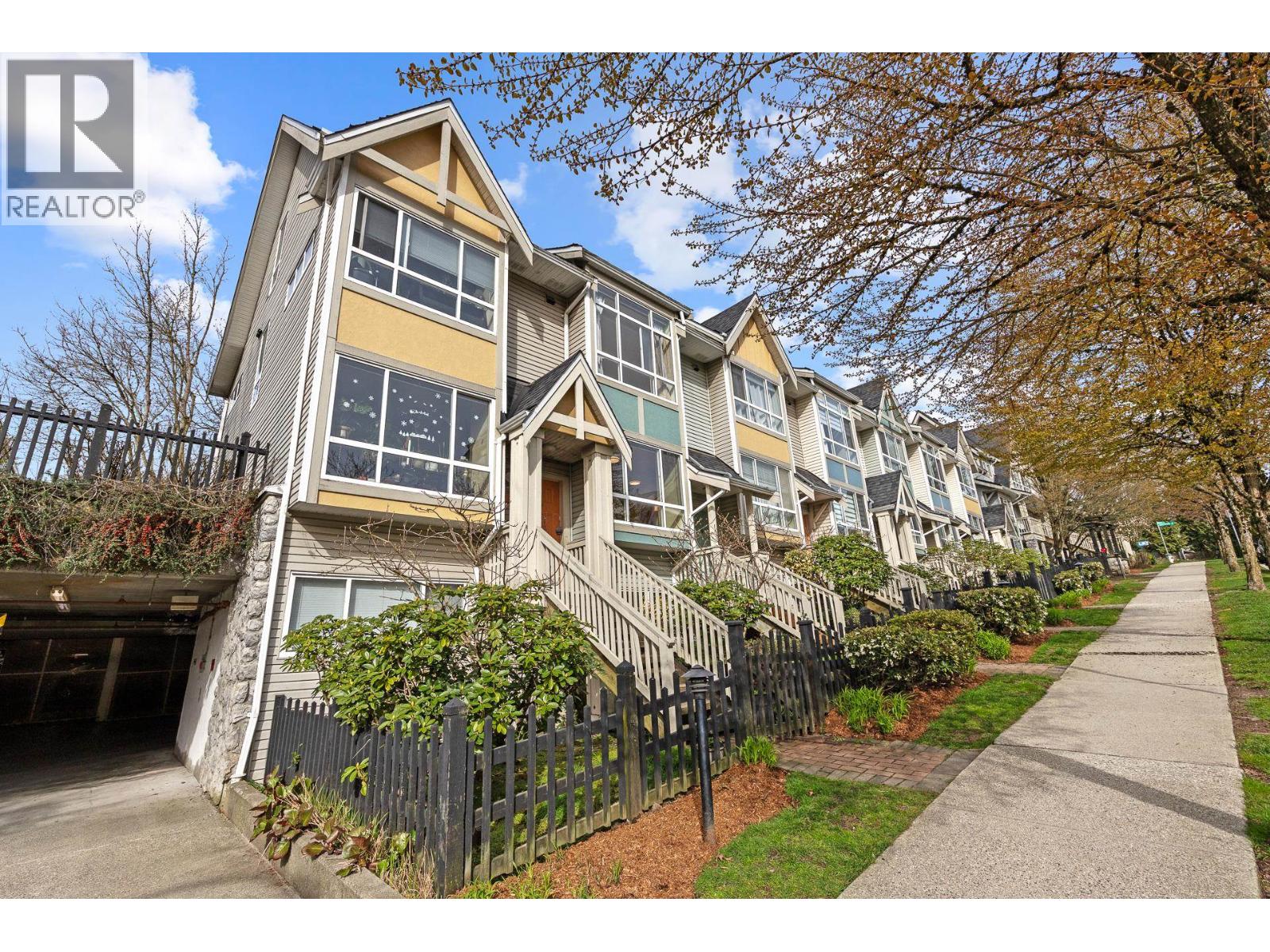 7393 Magnolia Terrace, Burnaby, British Columbia  V5E 4M3 - Photo 27 - R3131432