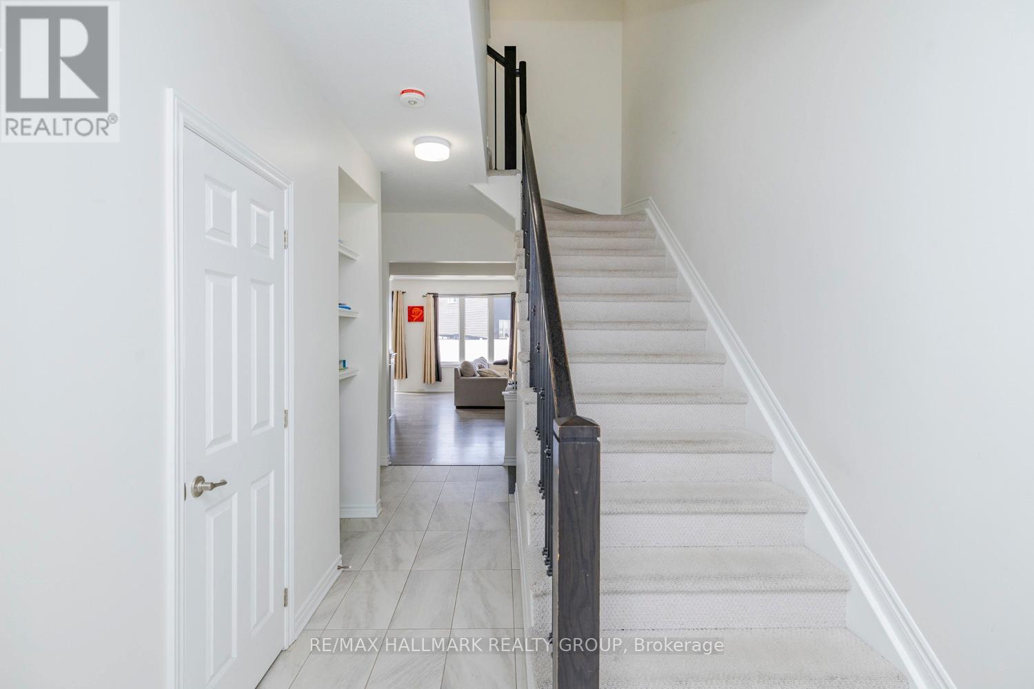 57 Caspian Row, Ottawa, Ontario  K2V 0R2 - Photo 4 - X13232034