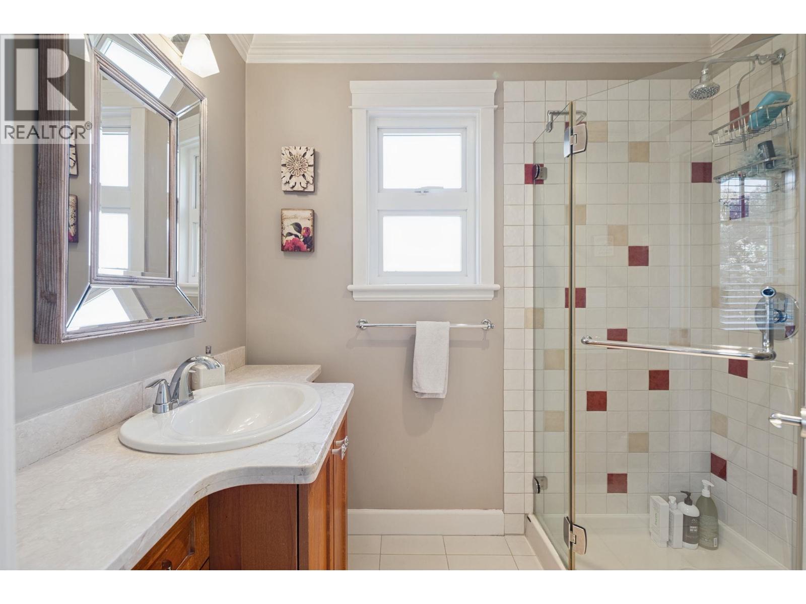 1225 Adderley Street, North Vancouver, British Columbia  V7L 1T6 - Photo 21 - R3130431