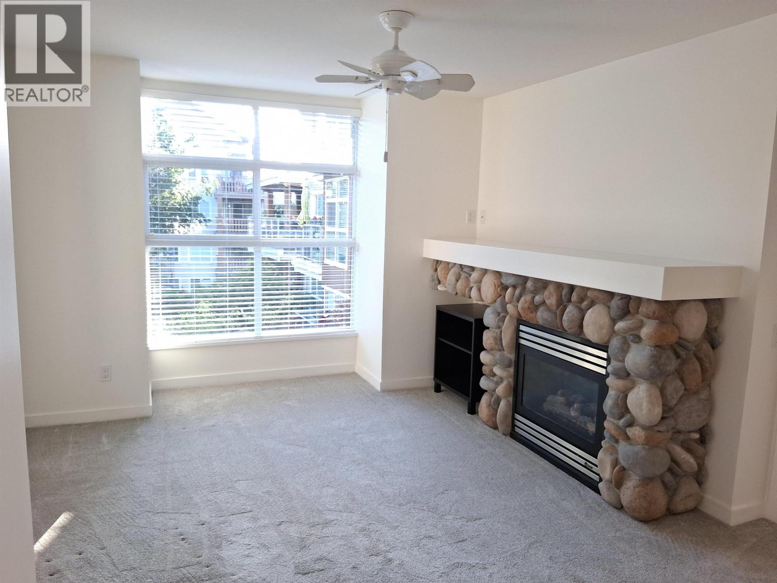332 5700 Andrews Road, Richmond, British Columbia  V7E 6N7 - Photo 2 - R3130850