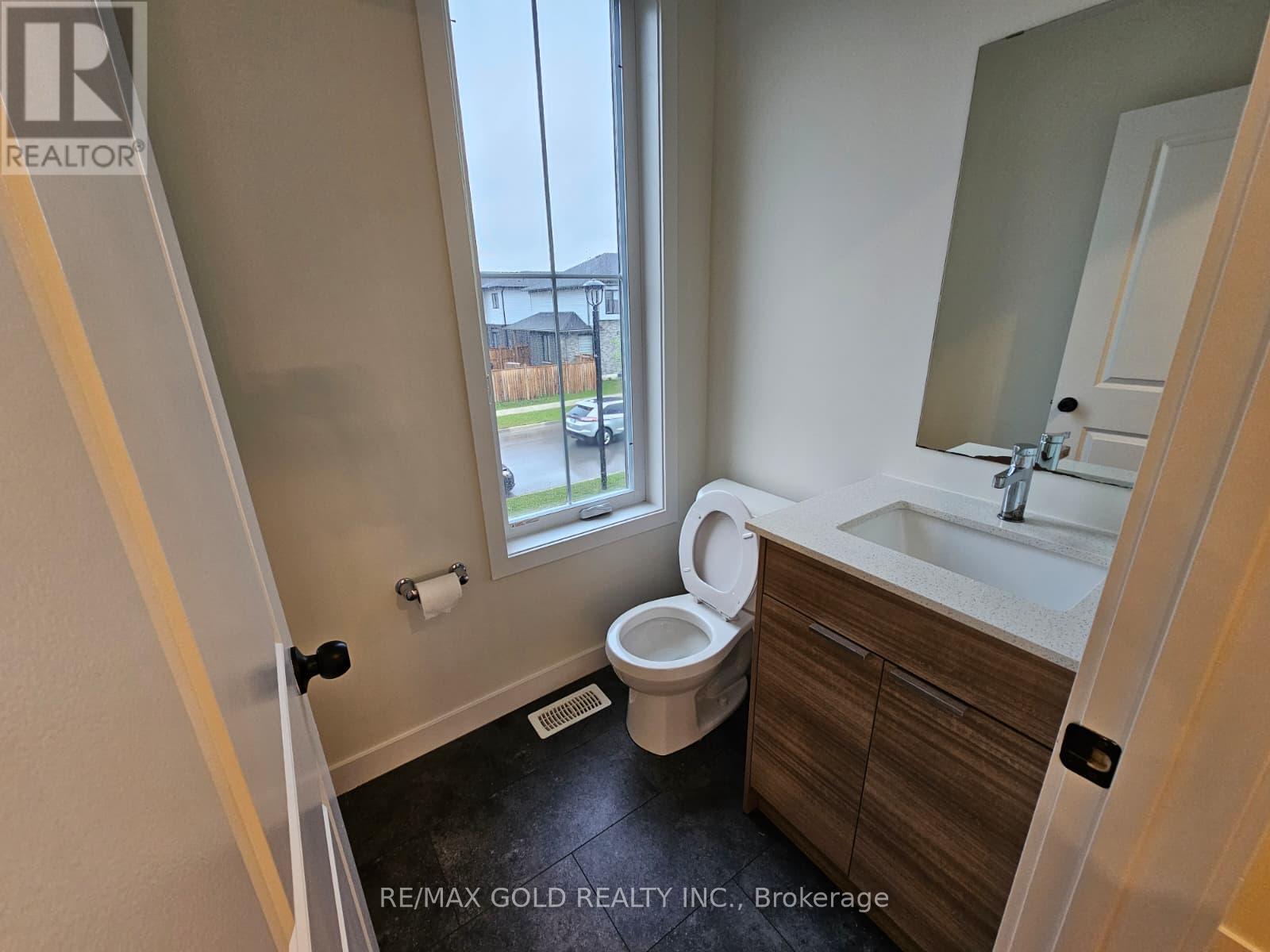 8 - 1781 Henrica Avenue, London North, Ontario  N6G 0Y2 - Photo 12 - X13071686