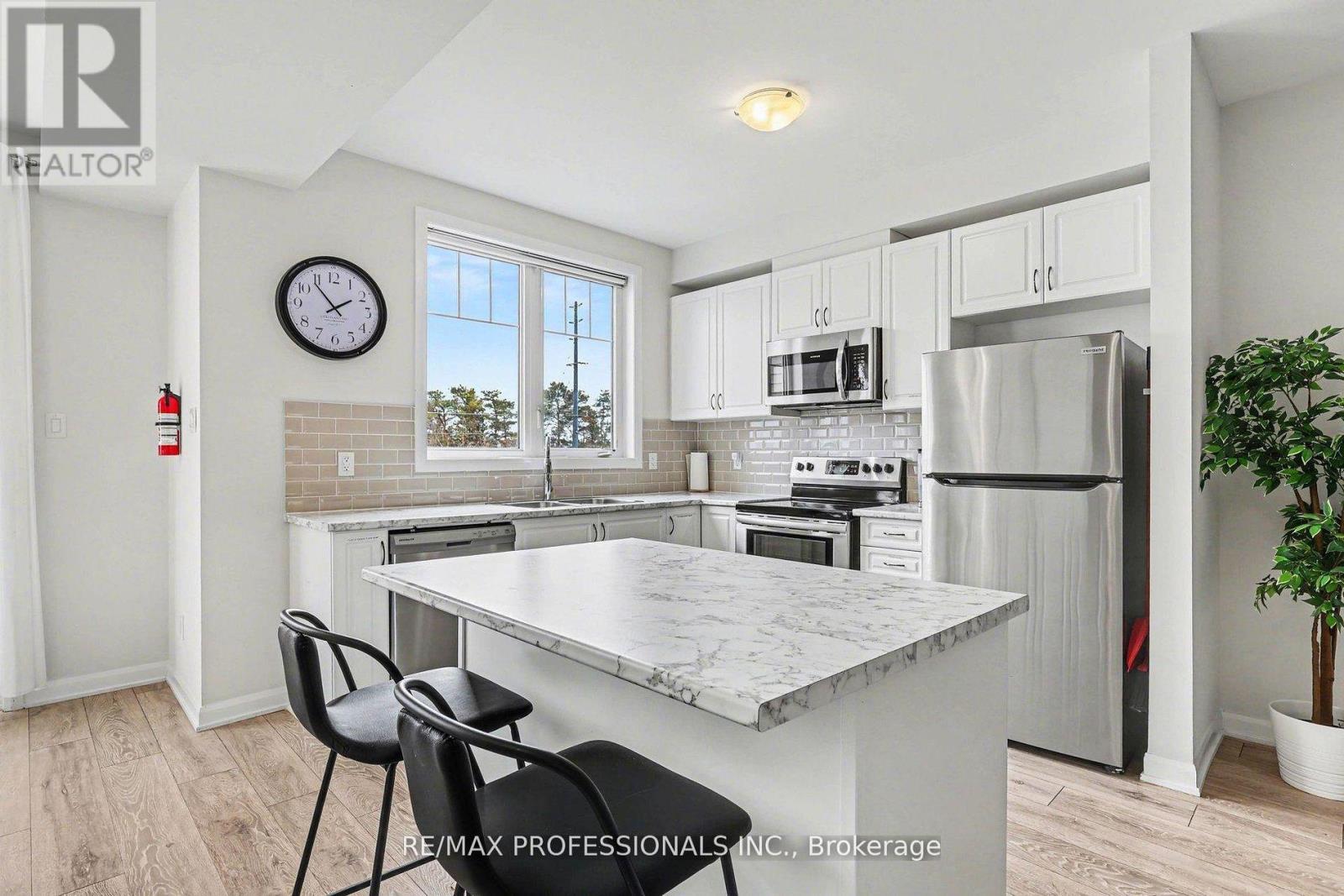 919 Lixnaw Court, Ottawa, Ontario  K2J 6Y3 - Photo 10 - X13232002