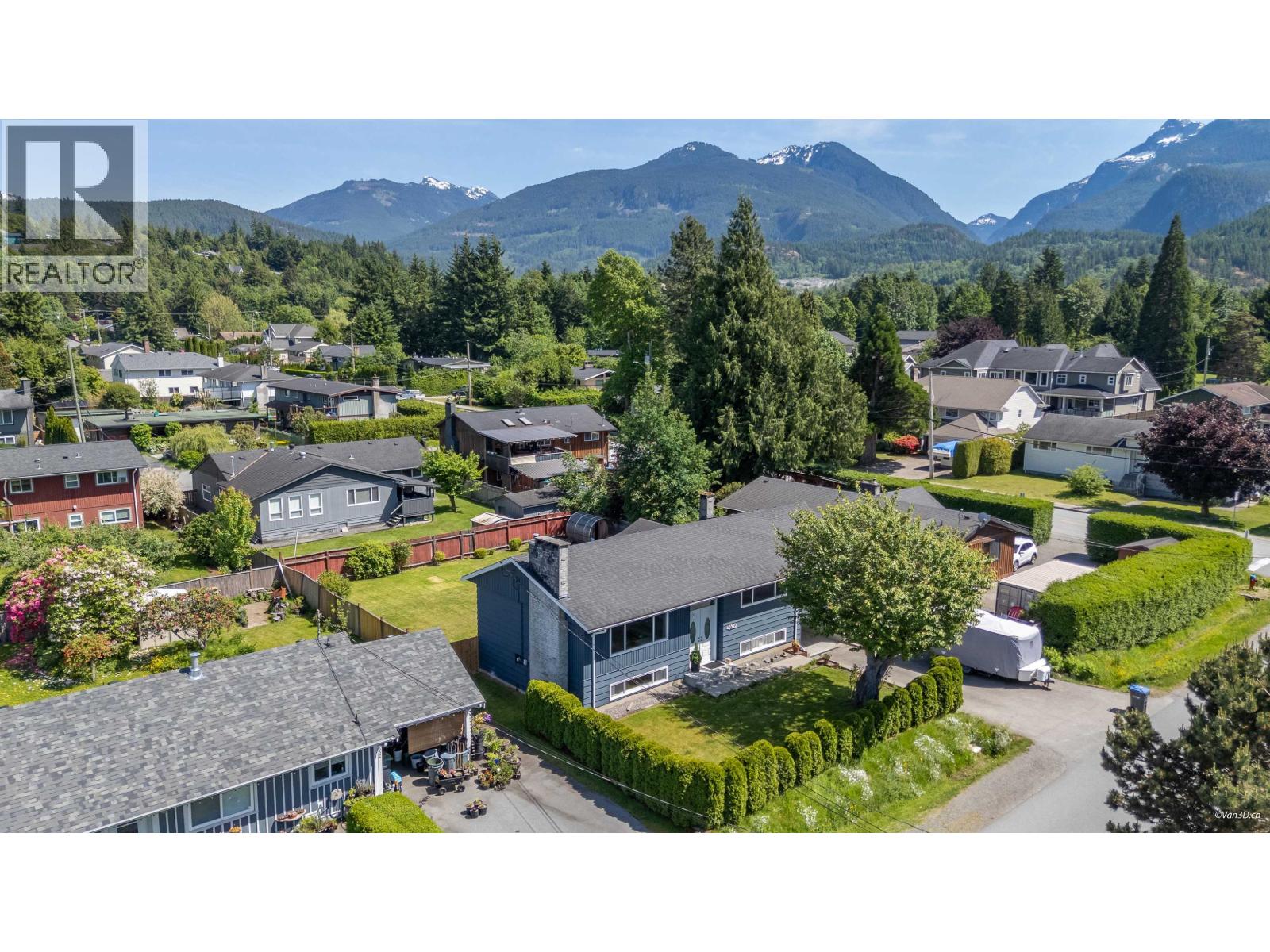 40322 Diamond Head Road, Squamish, British Columbia  V0N 1T0 - Photo 35 - R3131339