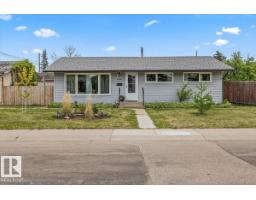 8205 162 St NW, Edmonton, Alberta T5R 2L9 (29842363)