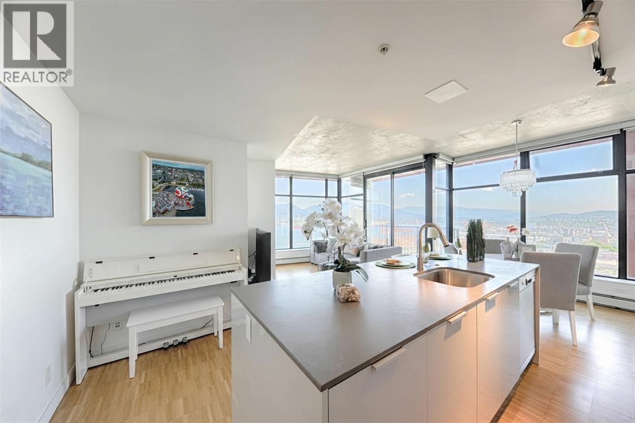 4003 128 W Cordova Street, Vancouver, British Columbia  V6B 0E6 - Photo 3 - R3130606