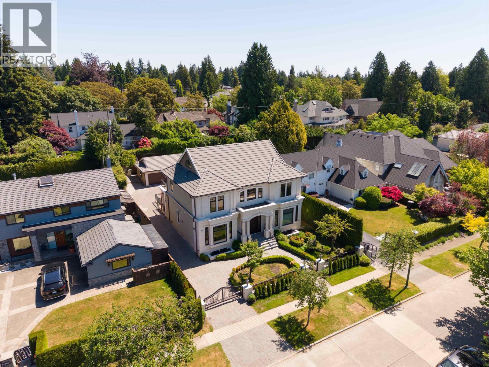 6638 Marguerite Street, Vancouver, British Columbia  V6P 5E9 - Photo 1 - R3130936