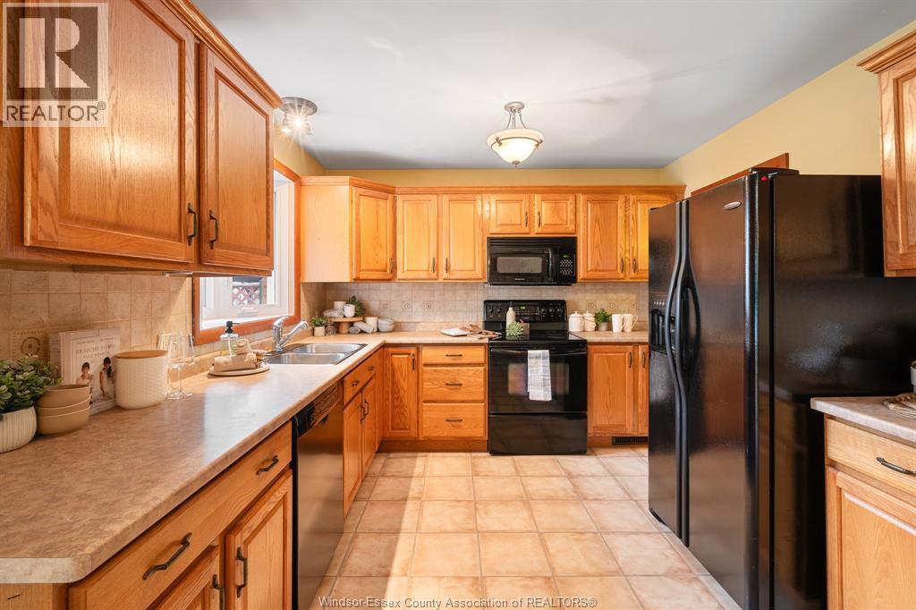 9 Audrey Street, Leamington, Ontario  N8H 2K7 - Photo 15 - 26008008