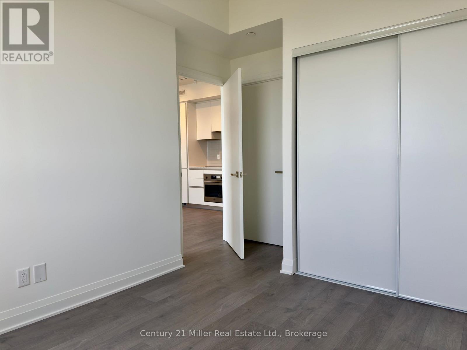 Unit - 5803 - 4015 The Exchange, Mississauga, Ontario  L5B 0N9 - Photo 12 - W13232064
