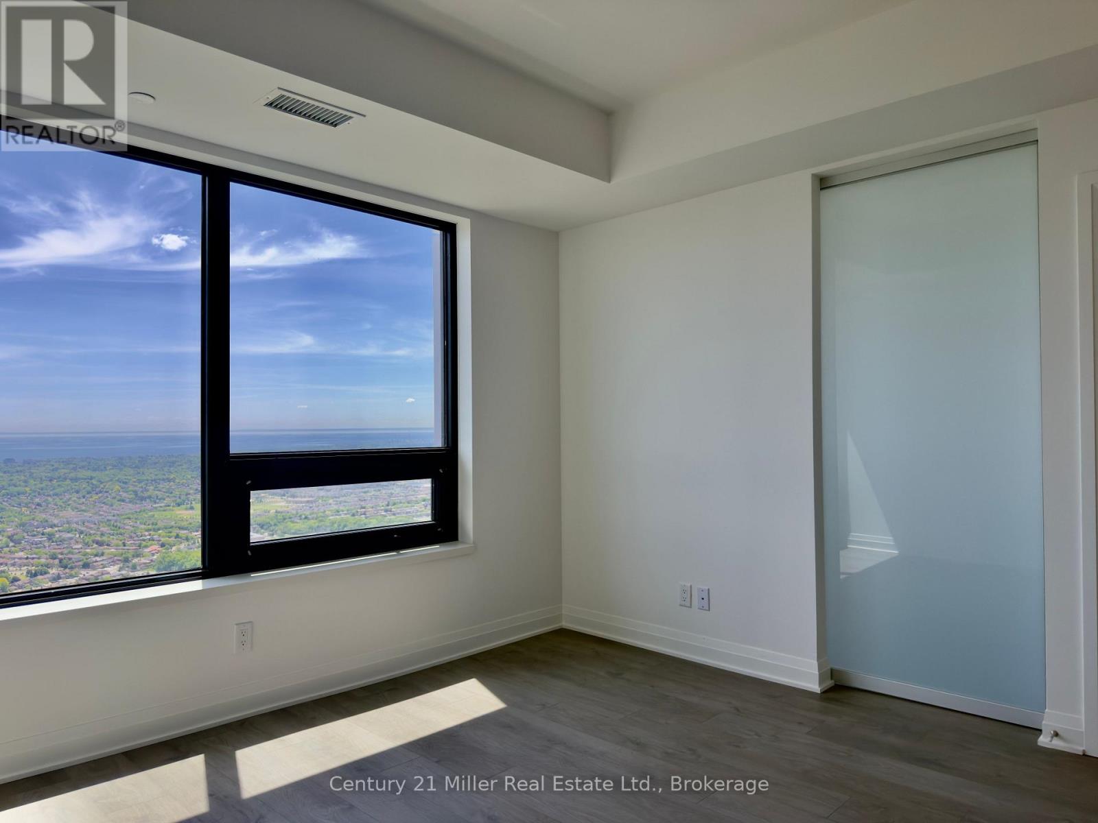 Unit - 5803 - 4015 The Exchange, Mississauga, Ontario  L5B 0N9 - Photo 18 - W13232064