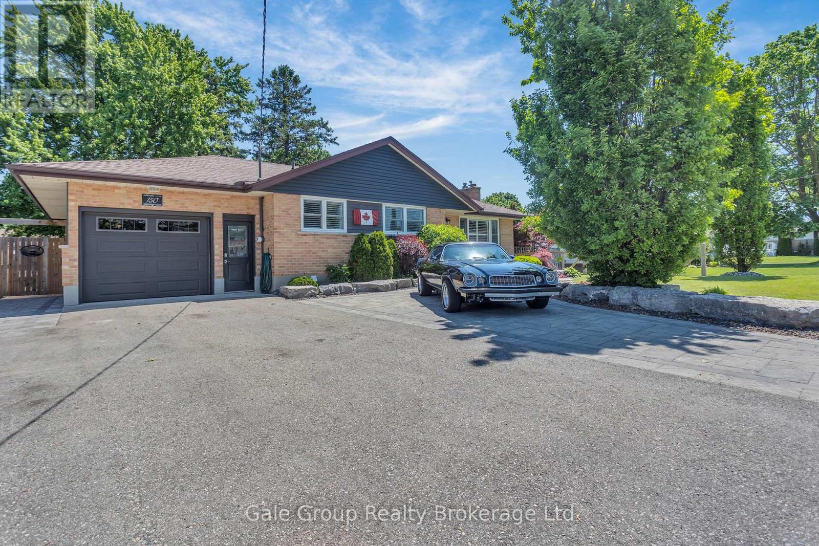 150 Springbank Avenue N, Woodstock, Ontario N4S 7R1 - Photo 1 - X13232128