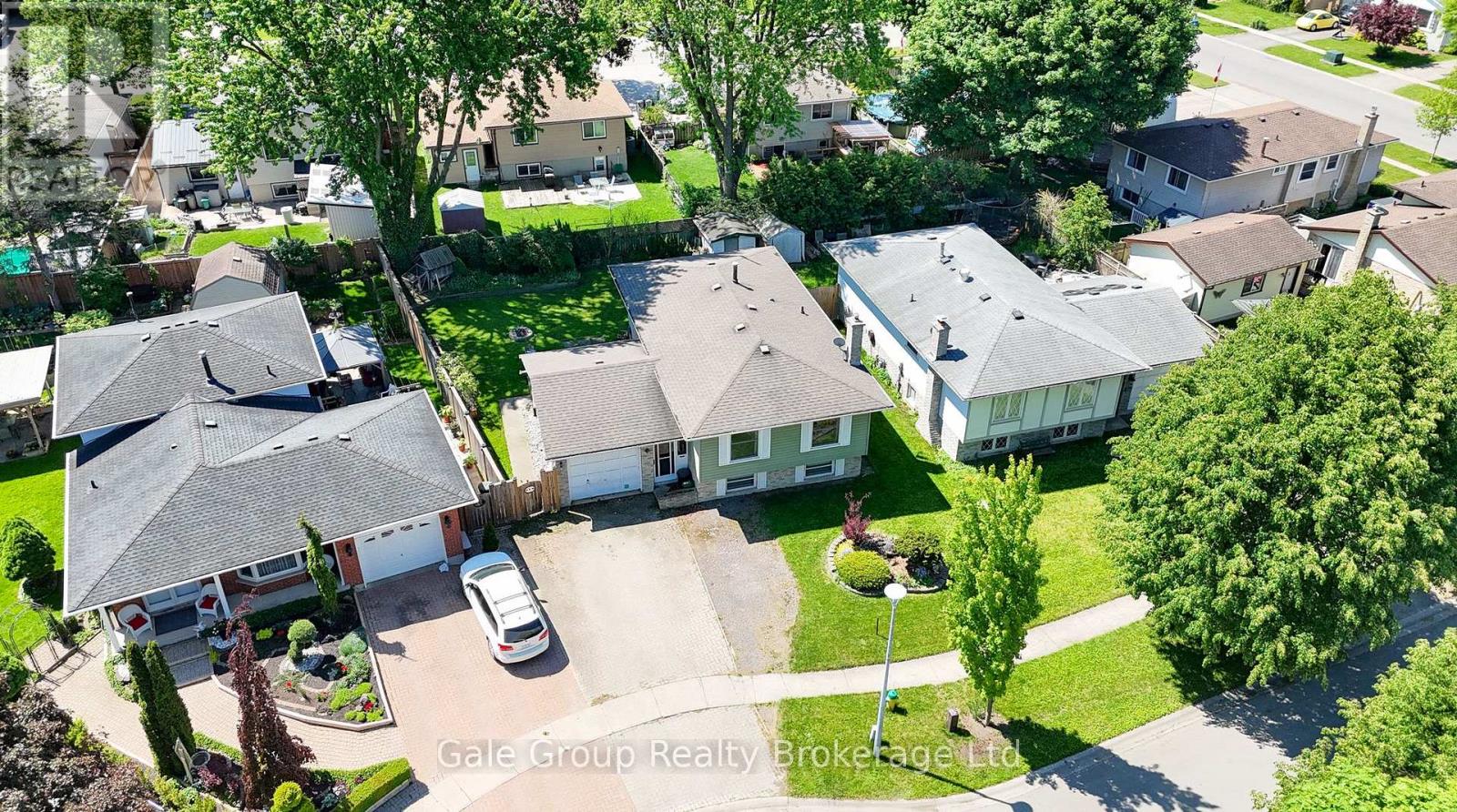 748 Boyle Drive, Woodstock, Ontario N4S 8L9 - Photo 3 - X13232132
