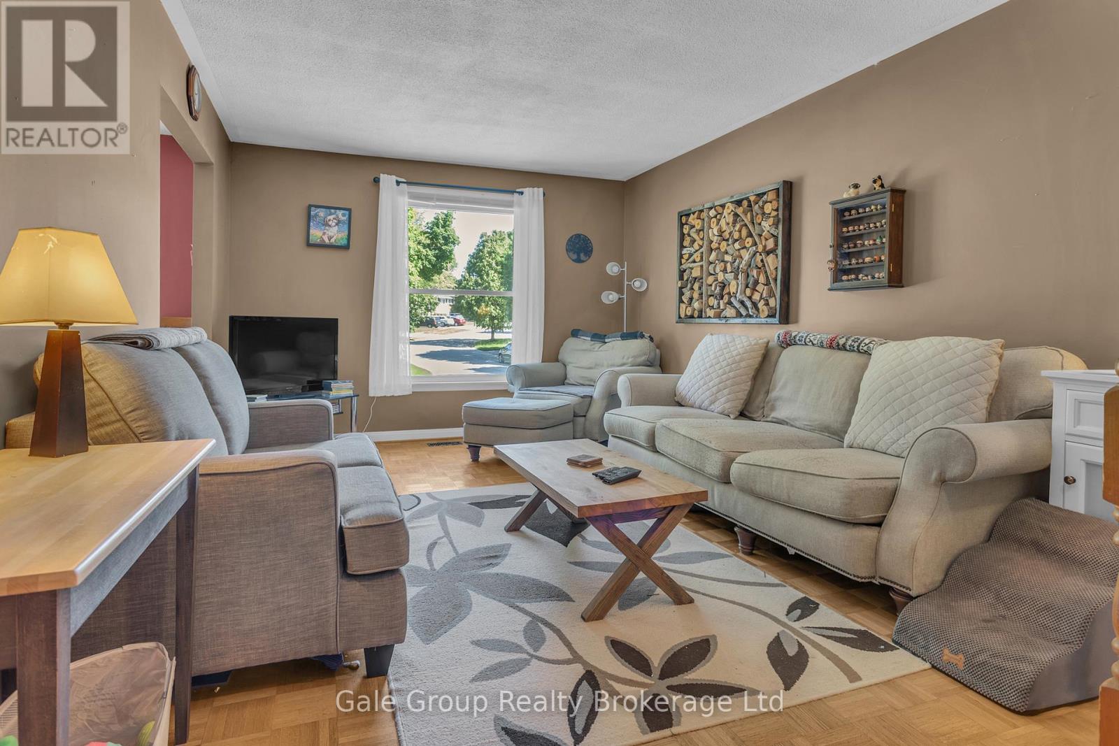 748 Boyle Drive, Woodstock, Ontario N4S 8L9 - Photo 5 - X13232132