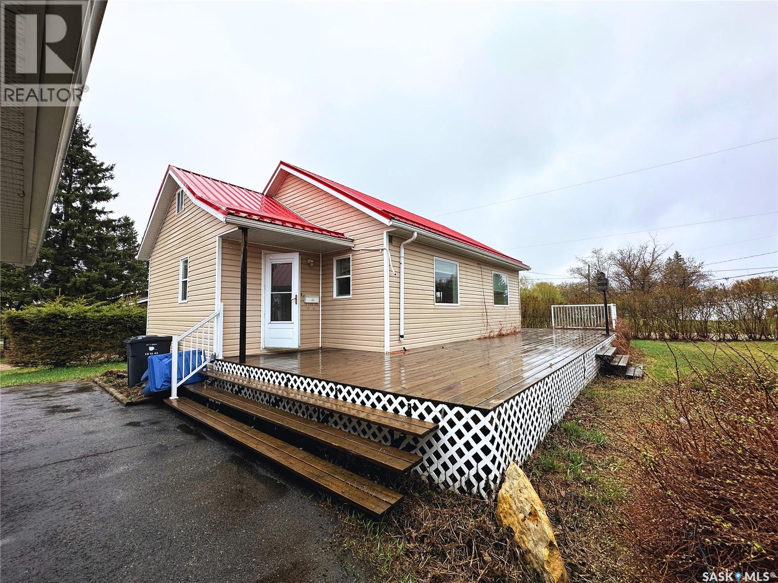 404 Railway Avenue W, Blaine Lake, Saskatchewan  S0J 0J0 - Photo 5 - SK037854