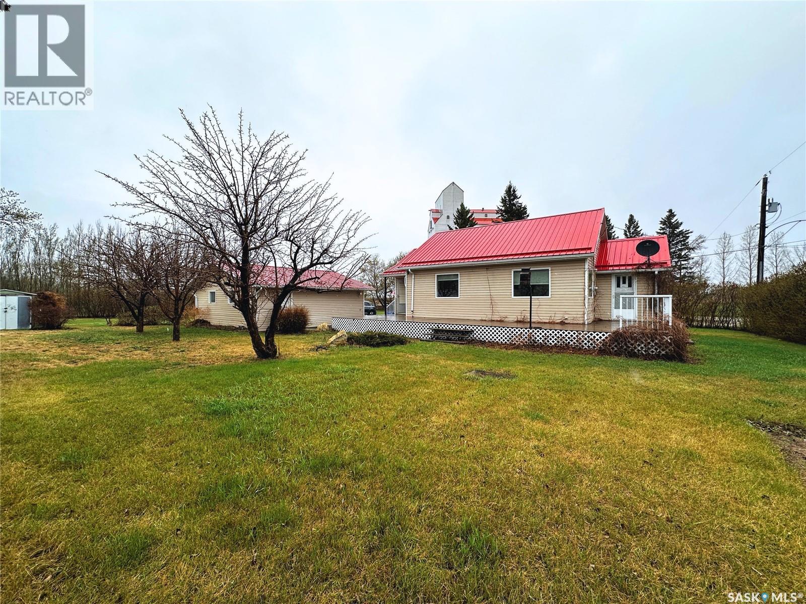 404 Railway Avenue W, Blaine Lake, Saskatchewan  S0J 0J0 - Photo 6 - SK037854