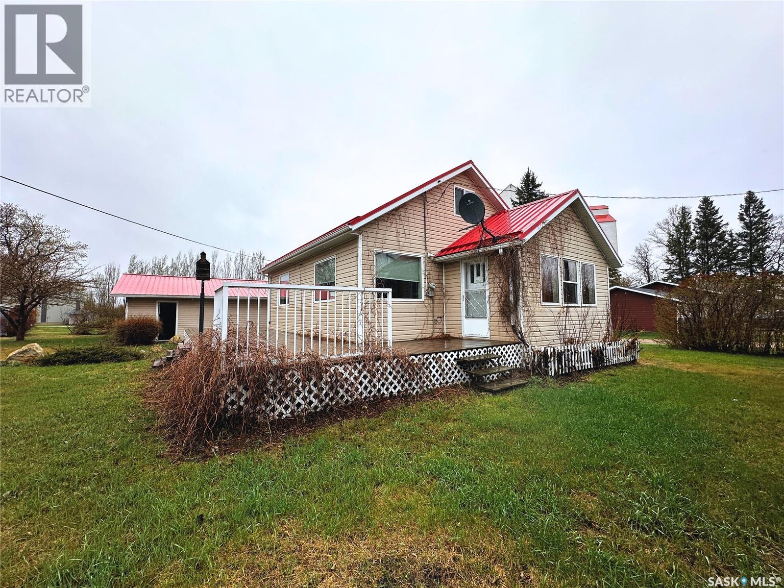 404 Railway Avenue W, Blaine Lake, Saskatchewan  S0J 0J0 - Photo 7 - SK037854