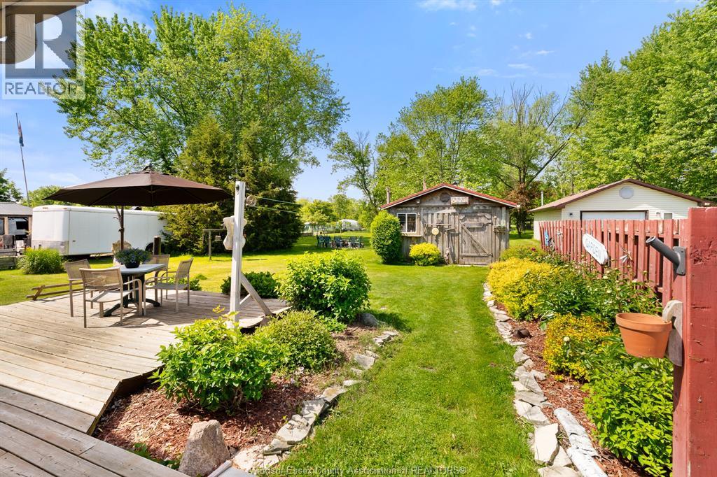 21200 Pier Road, Wheatley, Ontario  N0P 2P0 - Photo 4 - 26012383