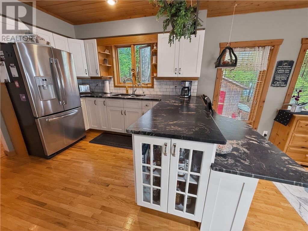 168 Fox Run Way, Manitoulin Island, Ontario  P0P 1S0 - Photo 17 - 2128267