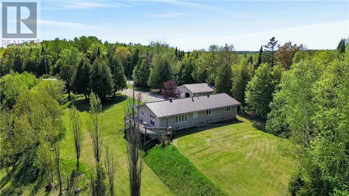 162 15th Sideroad E, Tehkummah, Ontario  P0P 2C0 - Photo 12 - 2128264