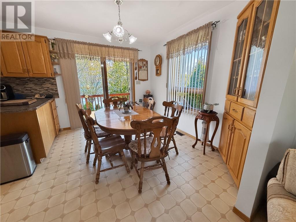 44 North Oakcliff Drive, Manitoulin Island, Ontario  P0P 1S0 - Photo 14 - 2128262