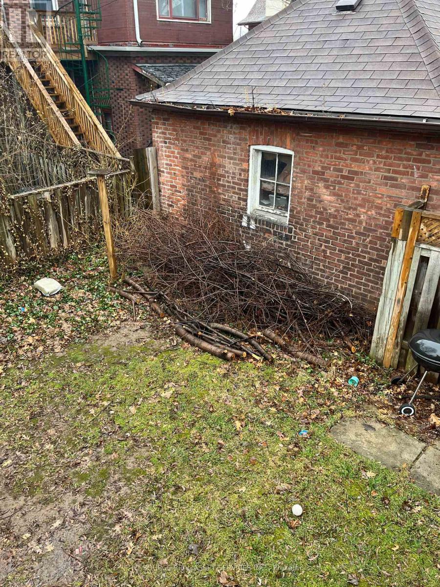 Main Fl - 16 Eastbourne Avenue, Hamilton, Ontario  L8M 2M7 - Photo 18 - X13220036