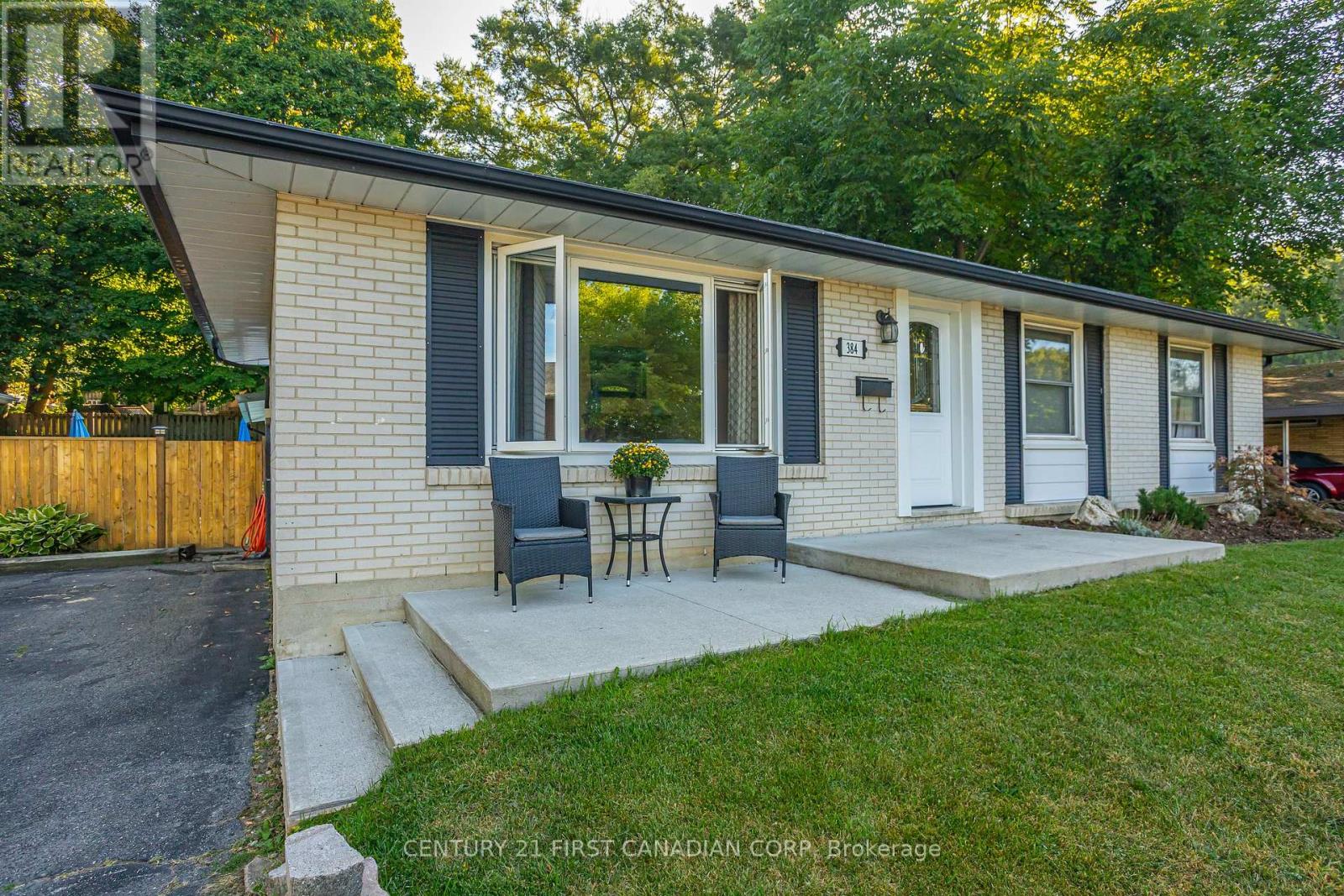 384 Briarhill Avenue, London East (East A), Ontario  N5Y 1N9 - Photo 5 - X13232102
