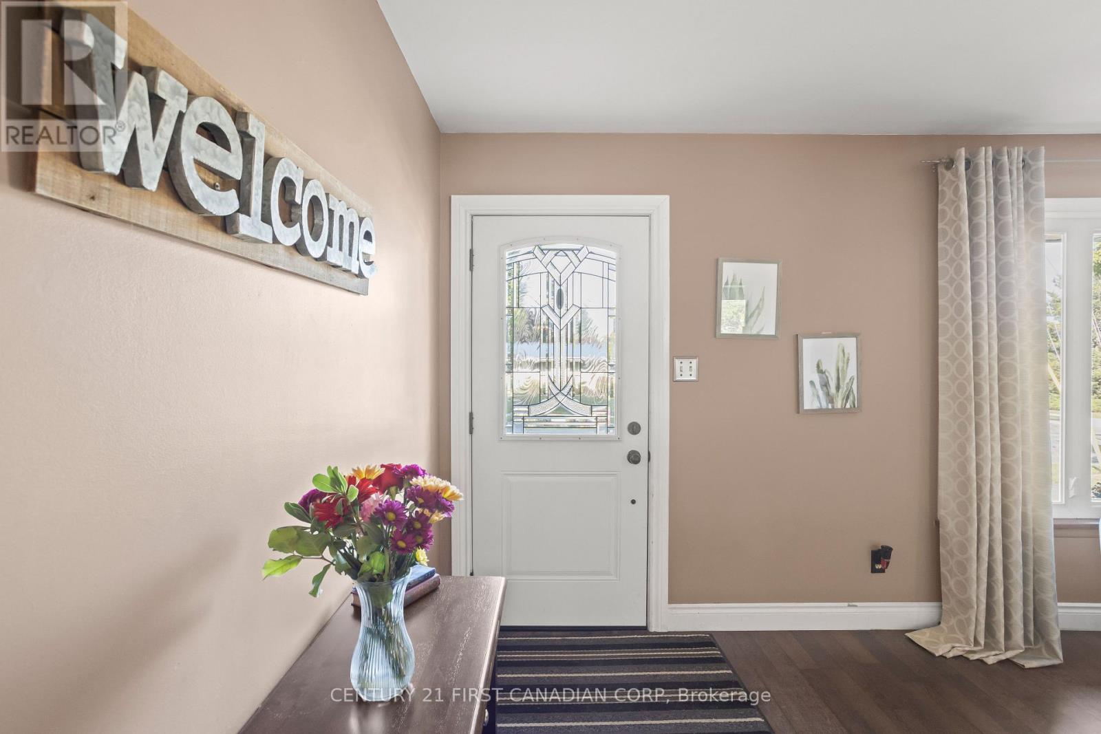 384 Briarhill Avenue, London East (East A), Ontario  N5Y 1N9 - Photo 8 - X13232102
