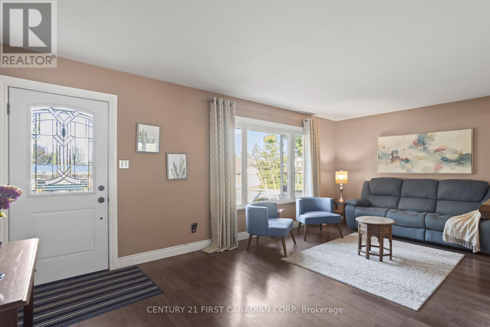384 Briarhill Avenue, London East (East A), Ontario  N5Y 1N9 - Photo 9 - X13232102