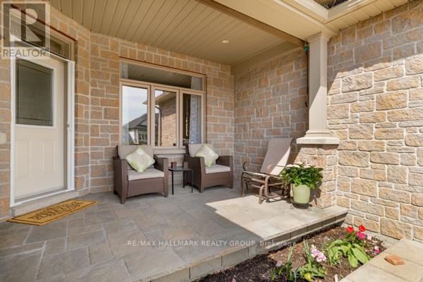 251 Royal Landing Gate, North Grenville, Ontario  K0G 1J0 - Photo 2 - X13232106