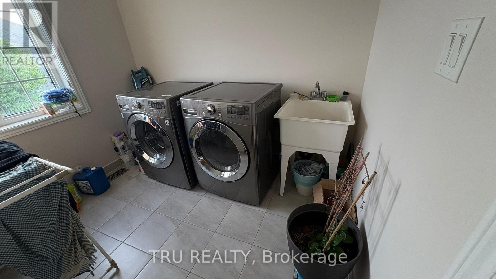 309 Everglade Way, Ottawa, Ontario  K2M 0K8 - Photo 23 - X13232184