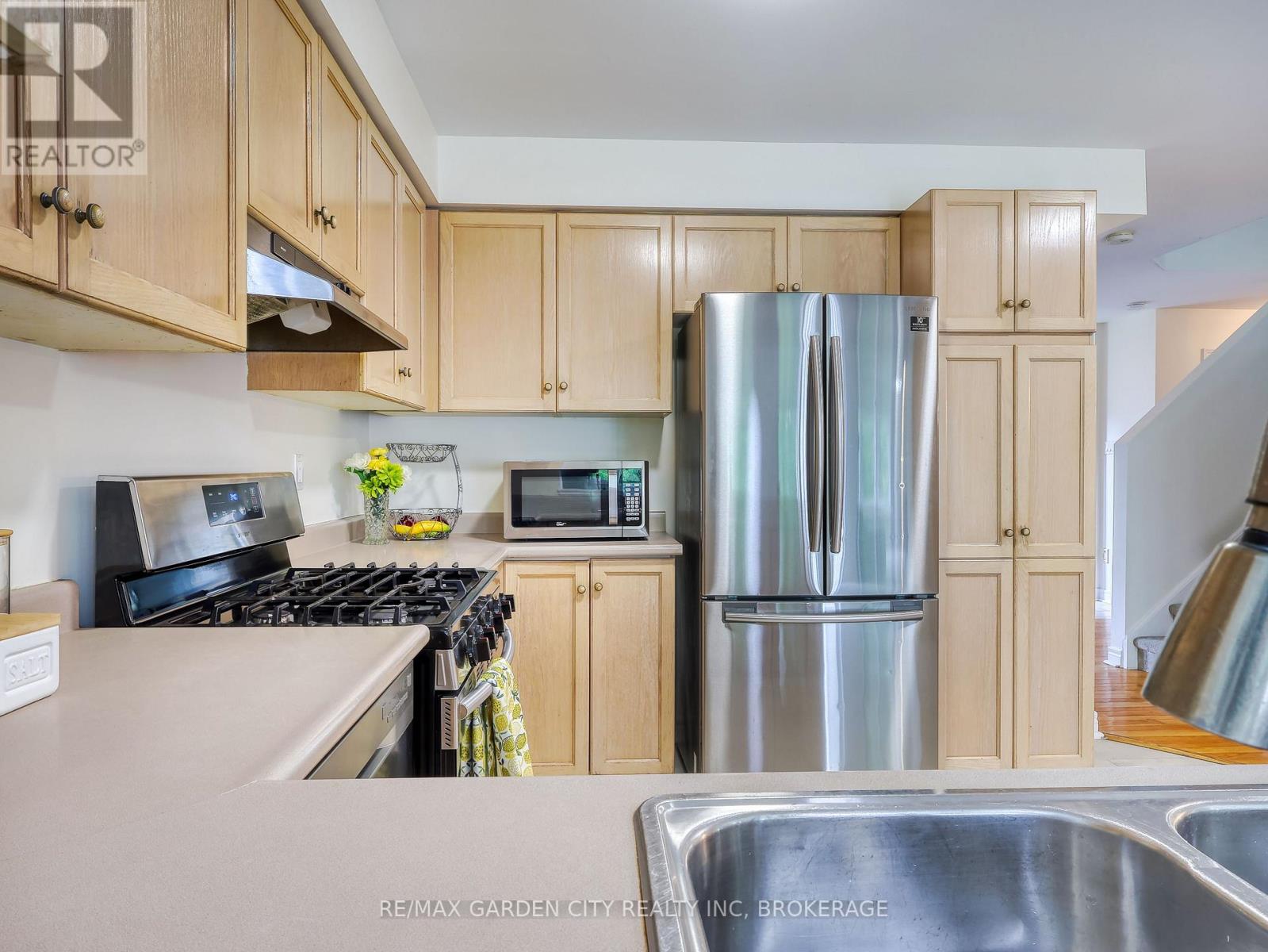 75 Jackson Court E, Welland, Ontario  L3C 7G4 - Photo 10 - X13232144