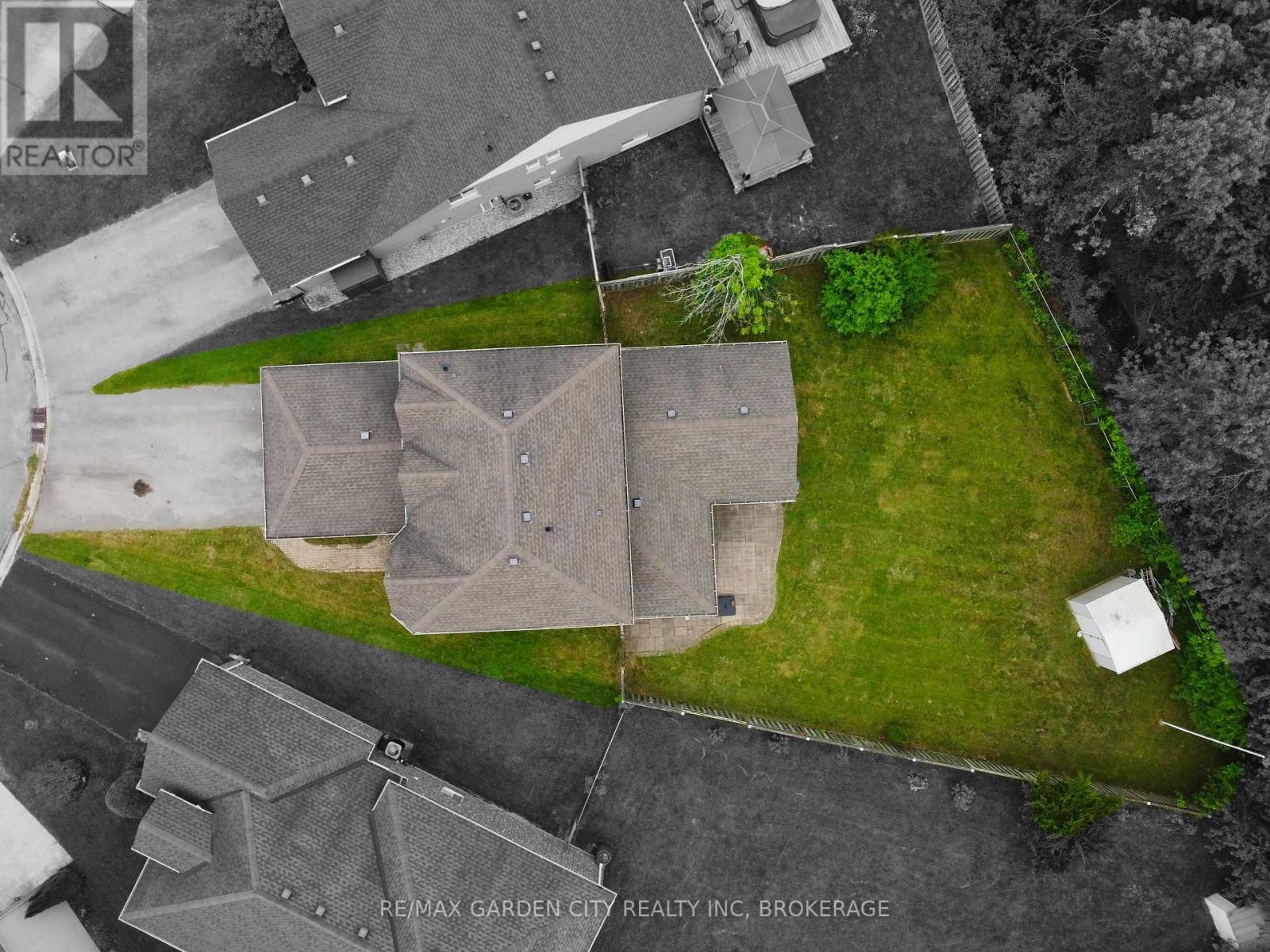 75 Jackson Court E, Welland, Ontario  L3C 7G4 - Photo 40 - X13232144