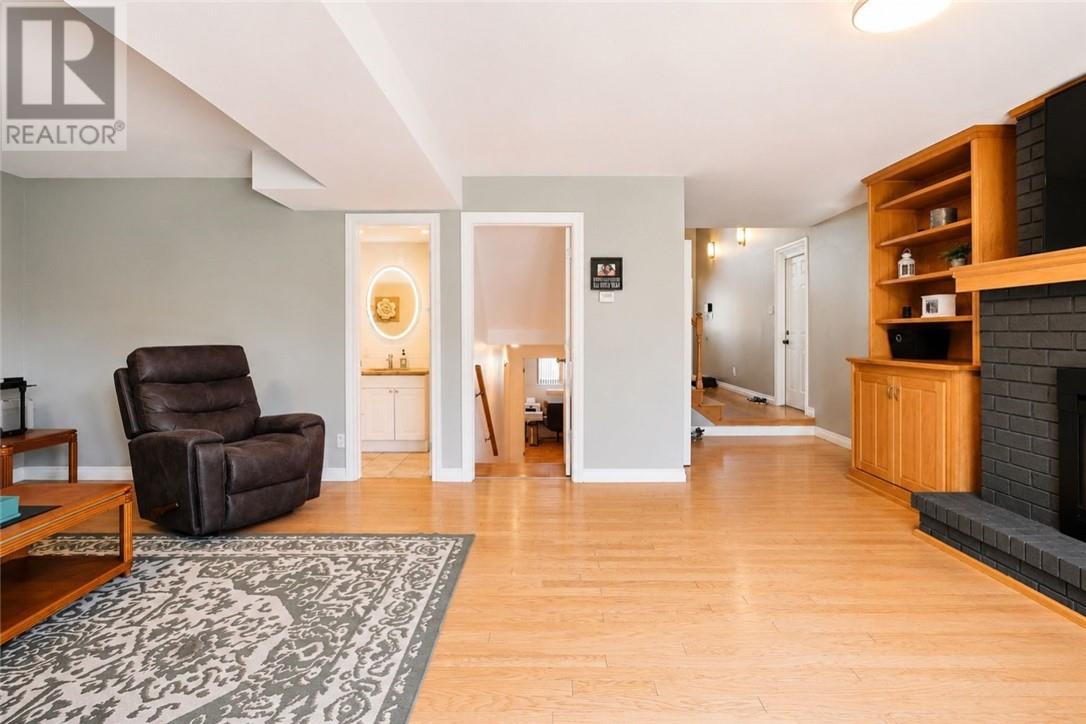 34 Jolette Avenue, Azilda, Ontario  P0M 1B0 - Photo 35 - 2128253