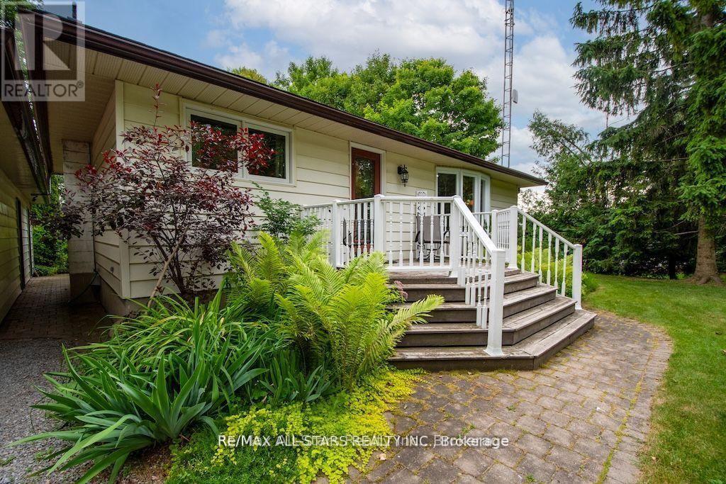 690 Post Road, Kawartha Lakes, Ontario  K0L 2X0 - Photo 2 - X13232176