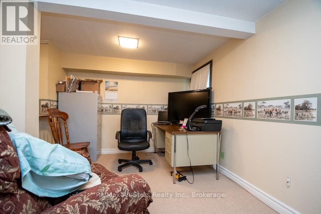 690 Post Road, Kawartha Lakes, Ontario  K0L 2X0 - Photo 39 - X13232176