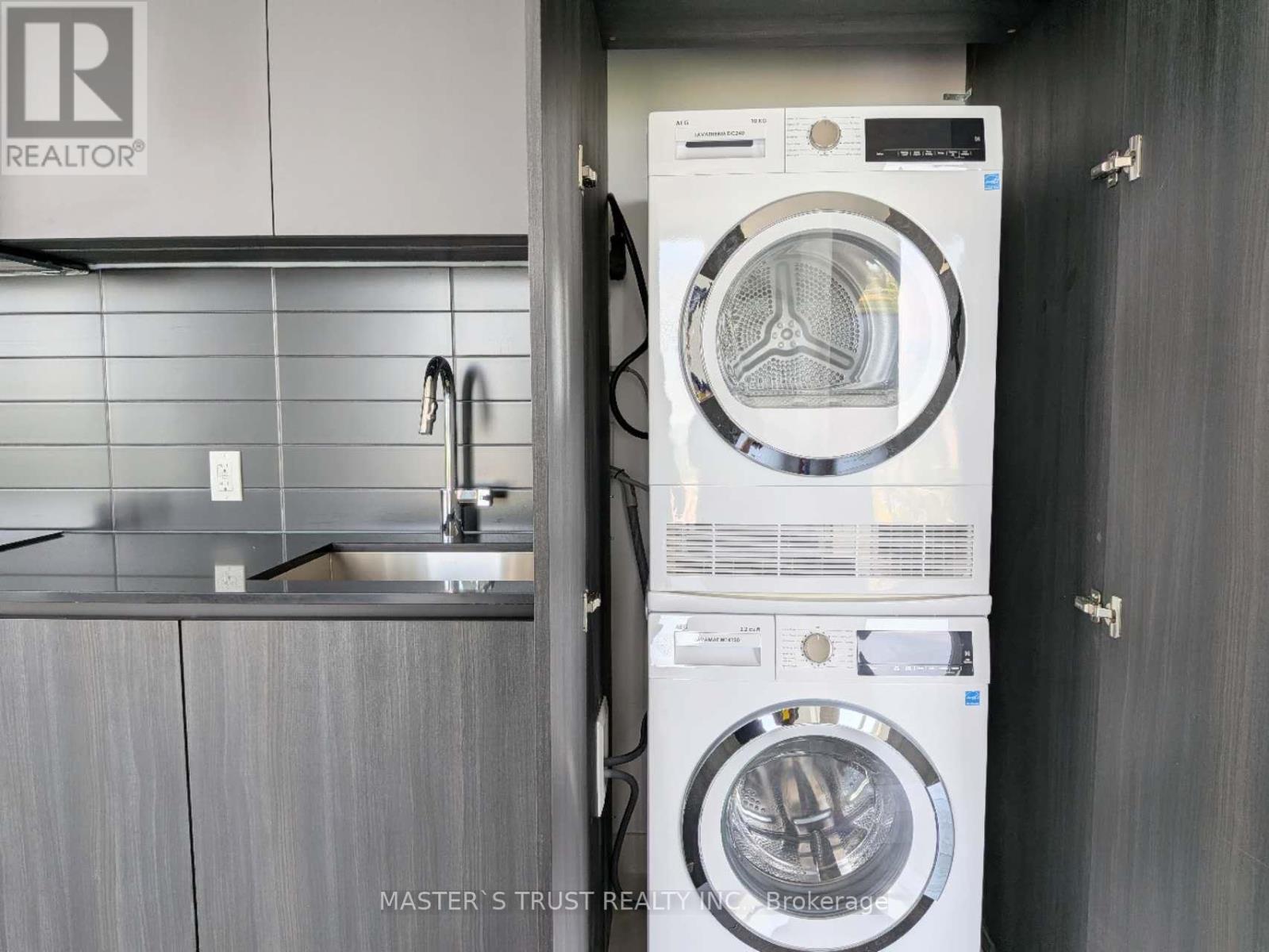 3008 - 5858 Yonge St Street, Toronto, Ontario  M2M 0C6 - Photo 13 - C13232104