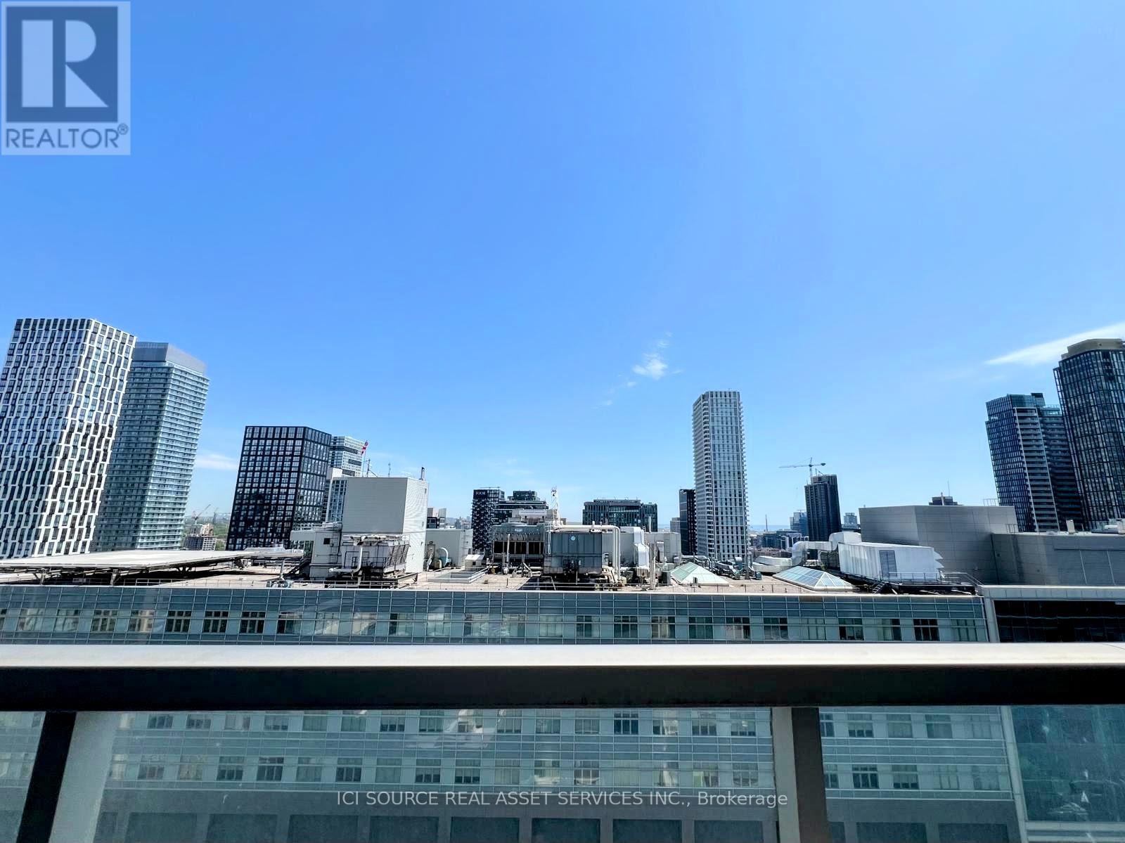 2203 - 197 Yonge Street, Toronto, Ontario  M5B 0C1 - Photo 14 - C13232160