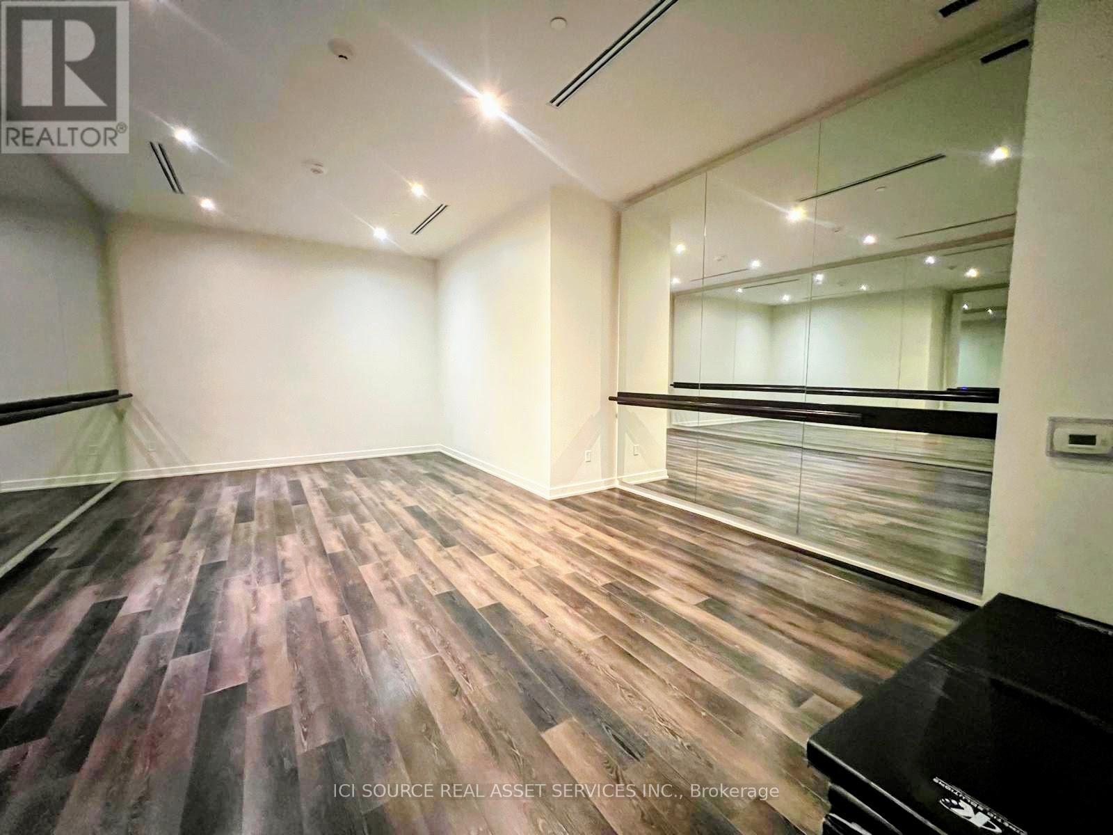 2203 - 197 Yonge Street, Toronto, Ontario  M5B 0C1 - Photo 18 - C13232160