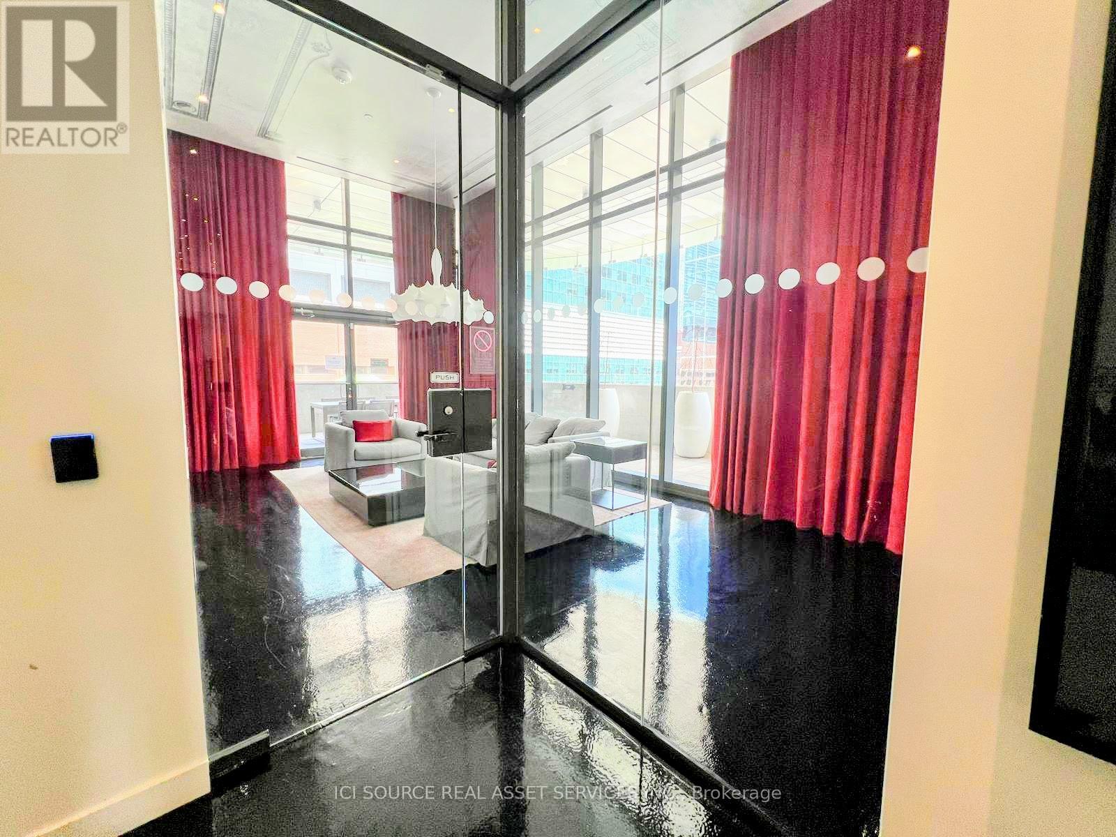 2203 - 197 Yonge Street, Toronto, Ontario  M5B 0C1 - Photo 19 - C13232160