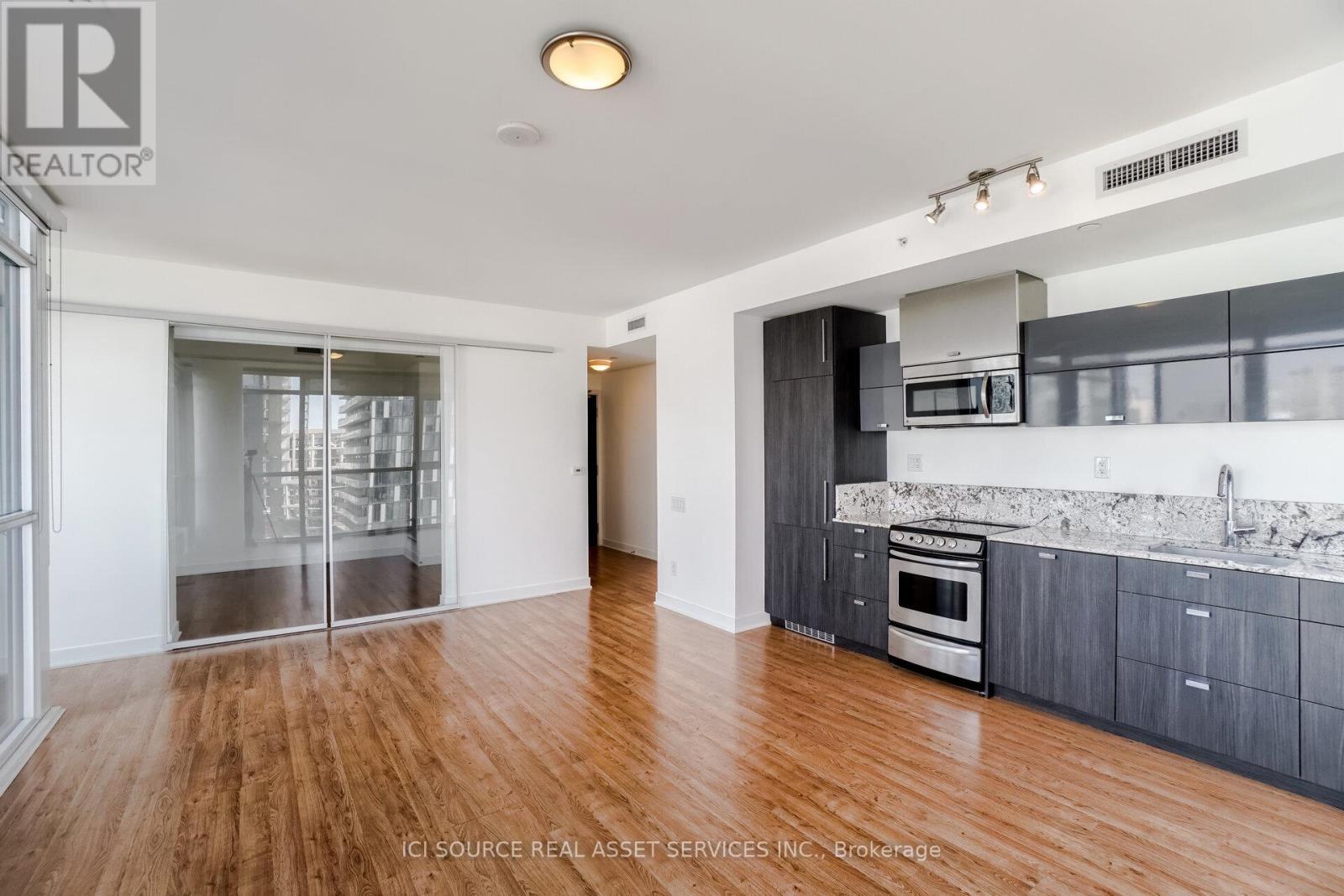 1504 - 290 Adelaide Street W, Toronto, Ontario  M5V 0P3 - Photo 4 - C13232172