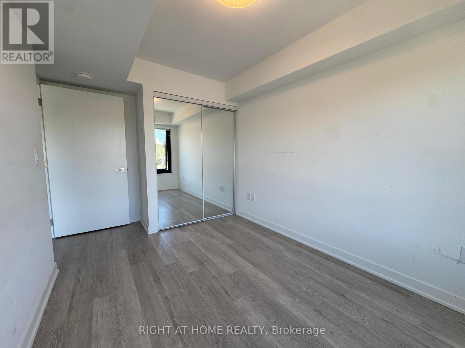 307 - 3 Strathgowan Avenue, Toronto, Ontario  M4N 1B8 - Photo 21 - C13232186