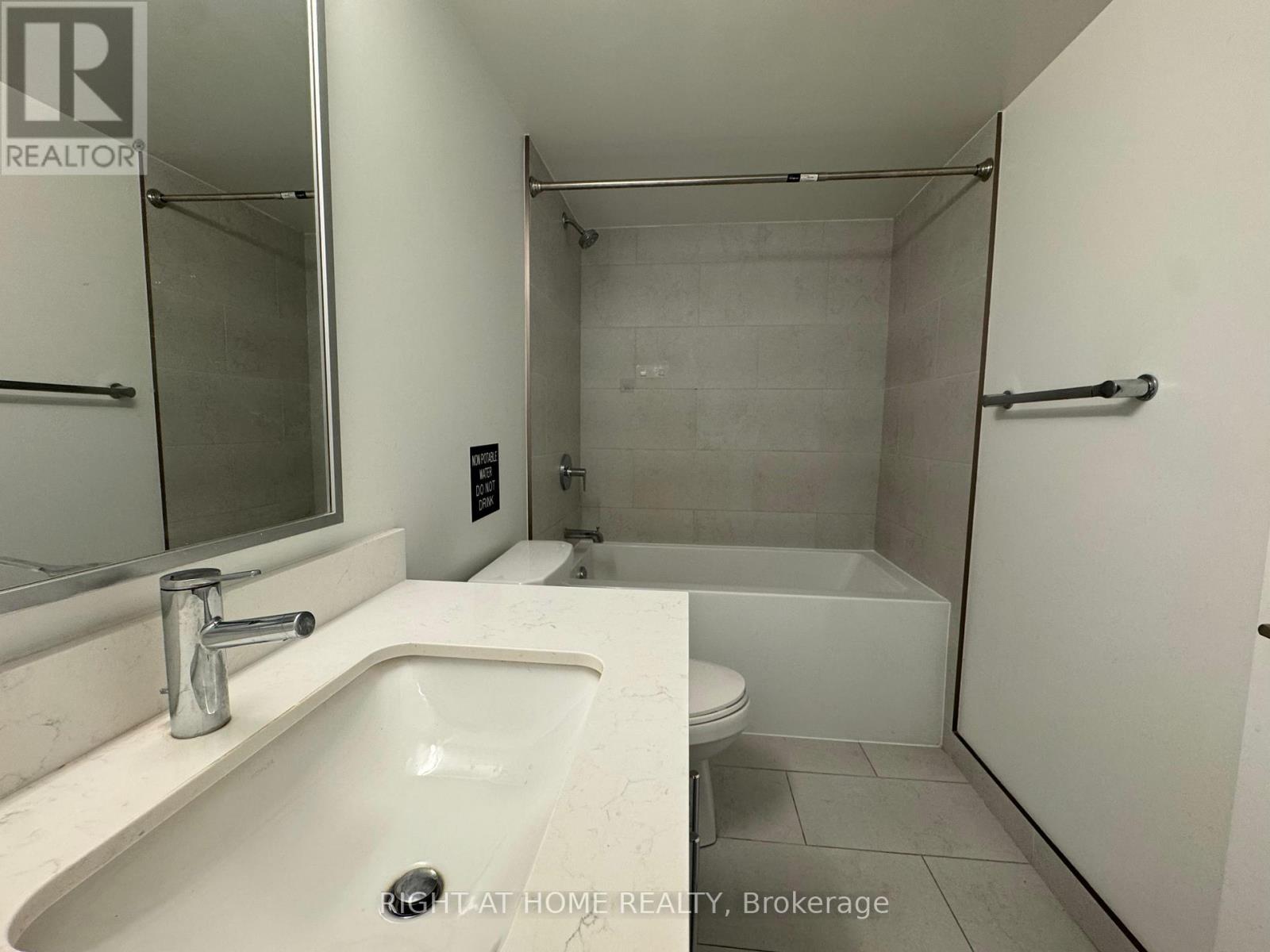 307 - 3 Strathgowan Avenue, Toronto, Ontario  M4N 1B8 - Photo 28 - C13232186