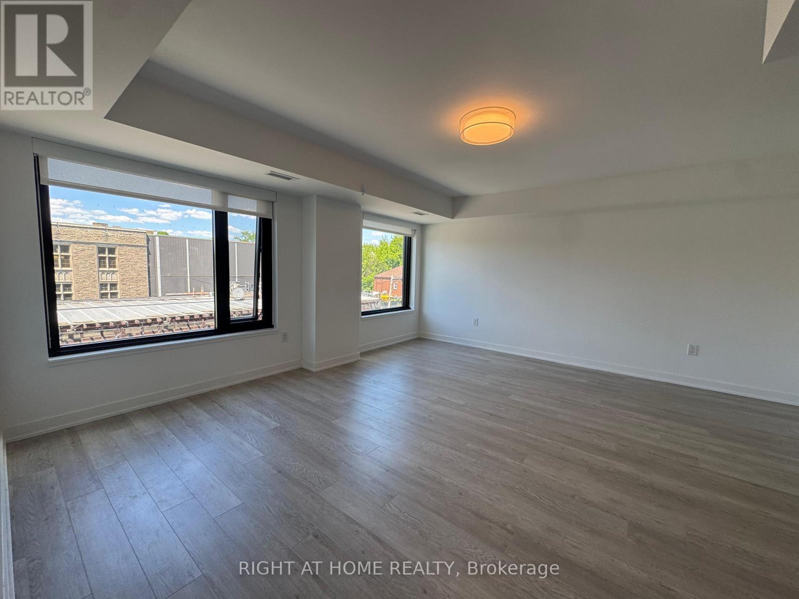 307 - 3 Strathgowan Avenue, Toronto, Ontario  M4N 1B8 - Photo 9 - C13232186
